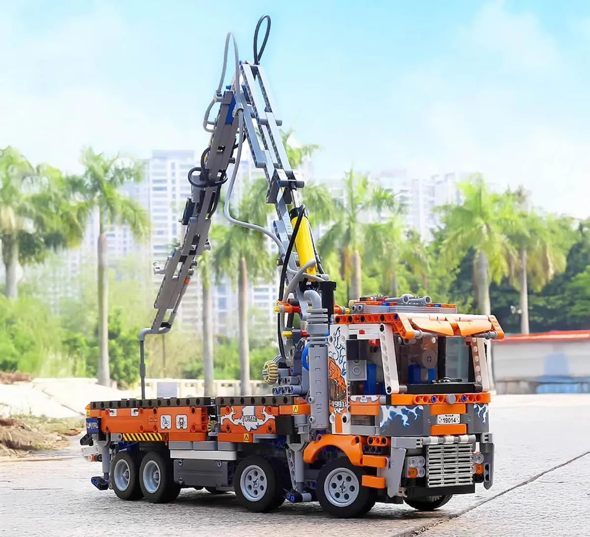 لگو مولد کینگ 19014 ماشین کامیون Pneumatic Concrete Pump Truck